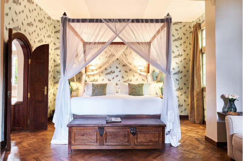 Giraffe Manor, Superior Room - image 3