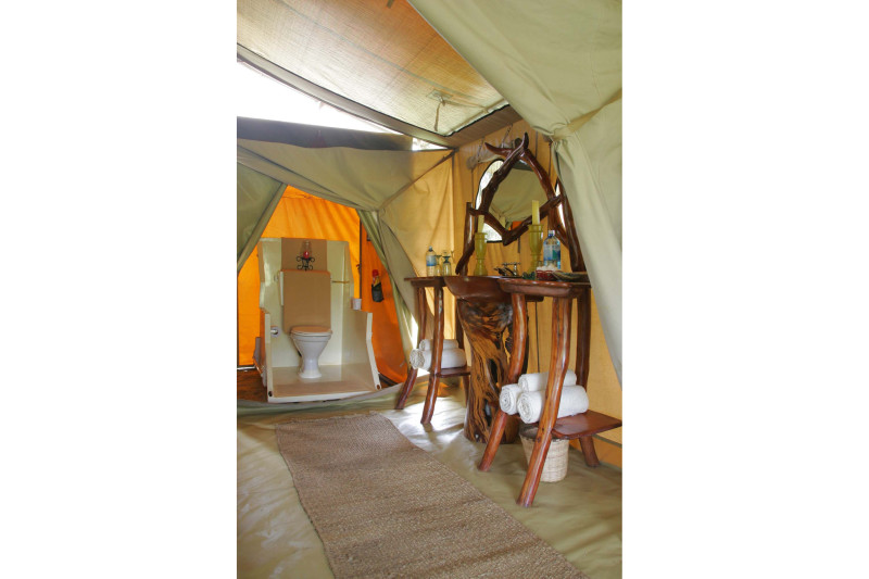 Saruni Wild, Luxury Tent - image 3