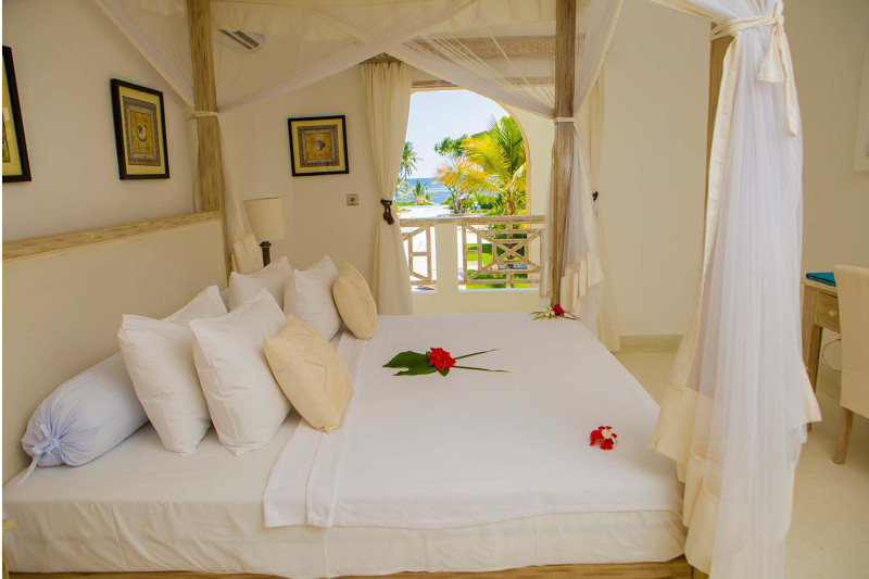 Medina Palms, Medina Ocean Lodges - Luxury Three Bedroom Suite - image 3