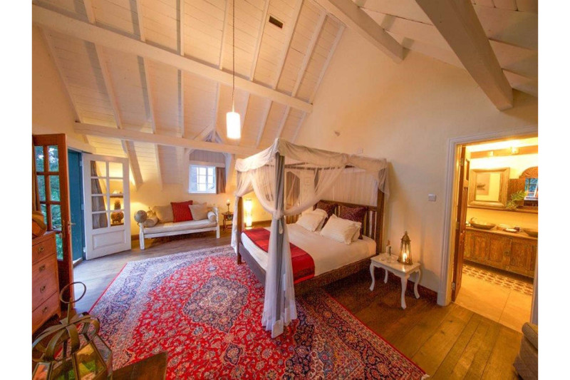 Karen Gables, Junior Suite - image 1