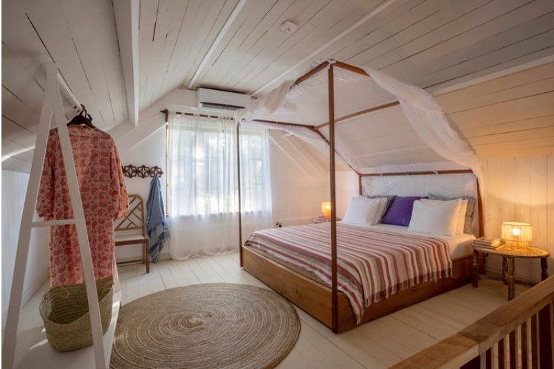 Kinondo Kwetu, Alex House Villa - image 5