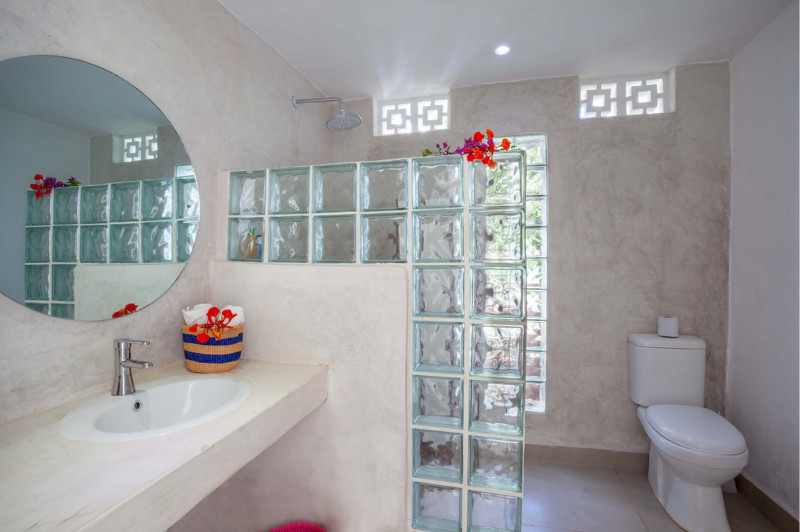 Ras Kikadini Beach House, Beach House, Up to 11 guests - image 2