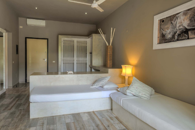 Kobe Suite Resort, Deluxe Garden View Suite - image 4