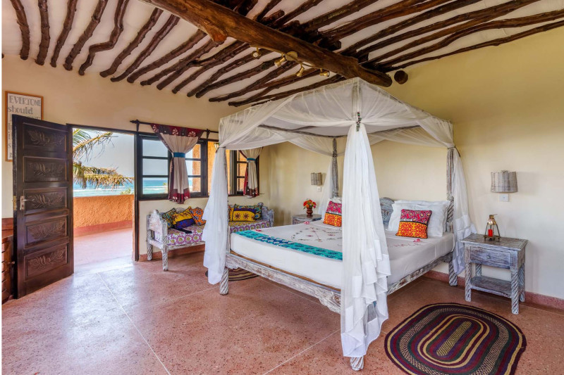 The Sands at Chale Island, Top Roof Double Standard - image 2
