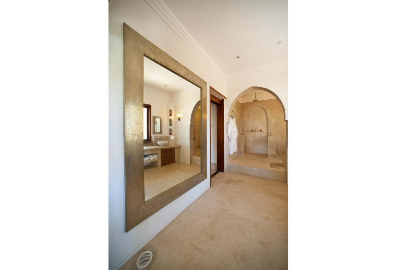 Swahili Beach Resort, Suite - image 4