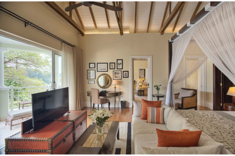 Hemingways Nairobi, Blixen Suite - image 1