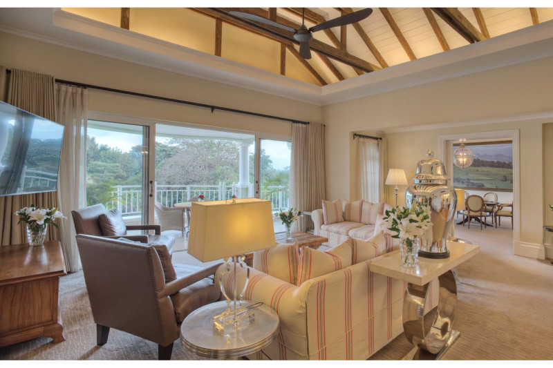 Hemingways Nairobi, Hemingways Suite - image 3