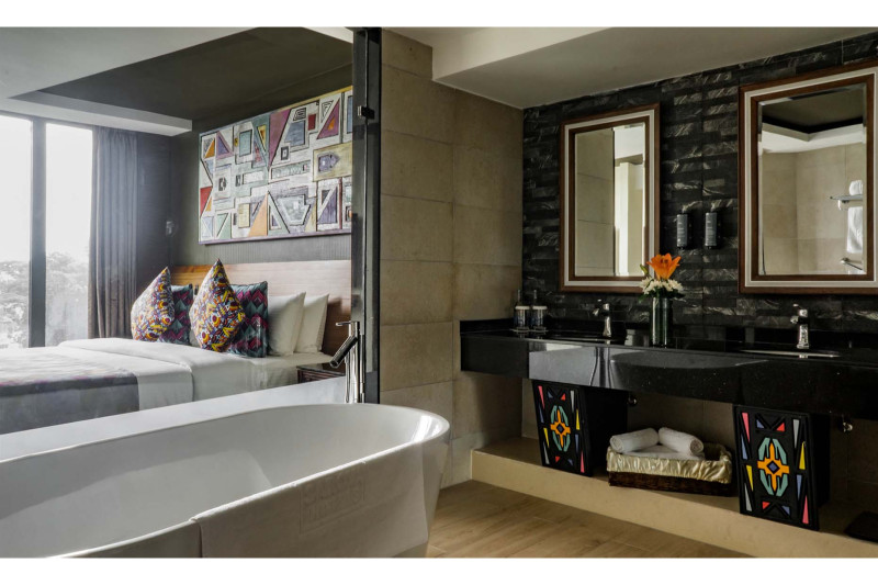 Sarova Panafric, Signature Suite - image 4
