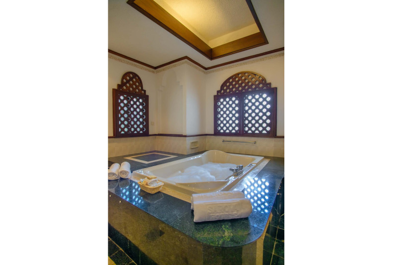 Sarova Whitesands Beach Resort and Spa, Presidential Suite, 4 Guests - image 3