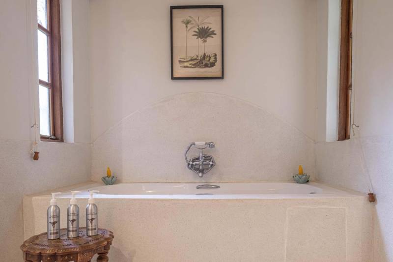Governors’ Loldia House - Photo 8