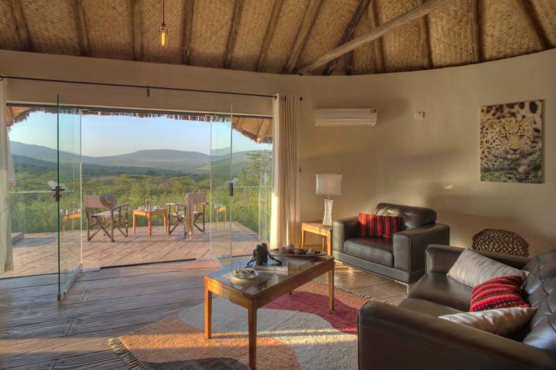 Spirit of the Masai Mara, Luxury Suite - image 3