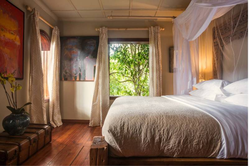 Hemingways Eden, Main House: Bedroom 2 - image 2