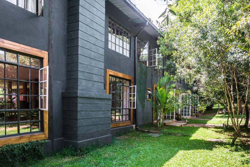Hemingways Eden, Tonio Studio: Garden Loft - image 1