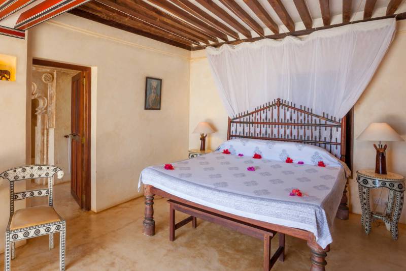 The Moon Houses, Betty's Suite with Pool, 2 Adults - image 5