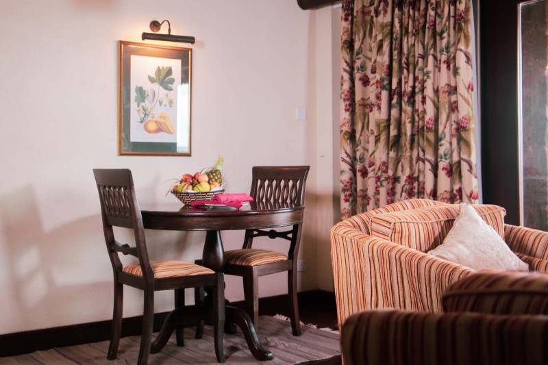 Kilaguni Serena Safari Lodge, Suite - image 2