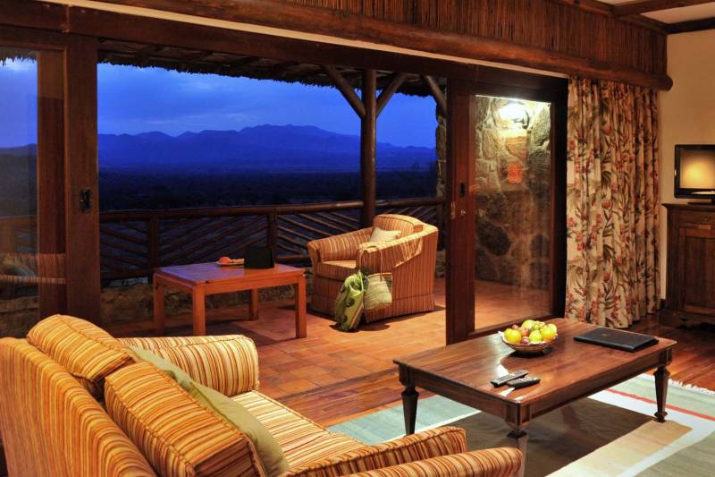 Kilaguni Serena Safari Lodge, Suite - image 1
