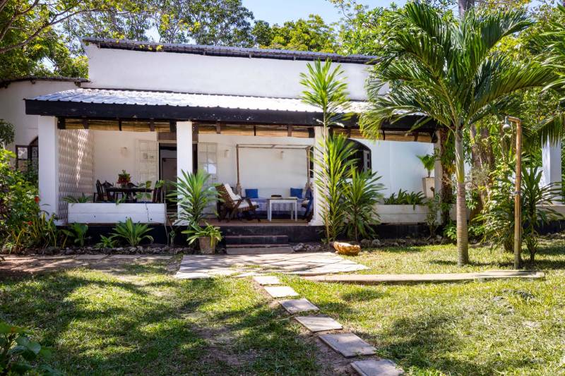 Four Twenty South, Chikore House - image 3